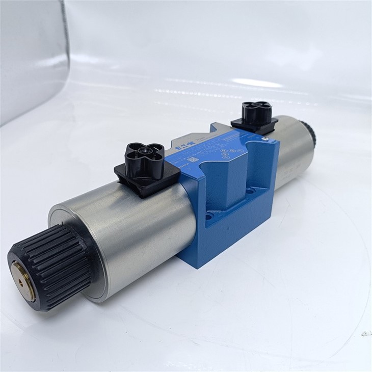 EATON VICKERS DG4V 3 6C M U H7 60,DG4V-5-2ALJ-M-U-H 6-20 Hydraulic Solenoid Valve